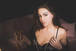 Seriously Scented Oils for Intense Seduction