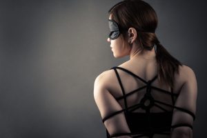 7 Kinky Toys to Try if You Want to be Tied Up